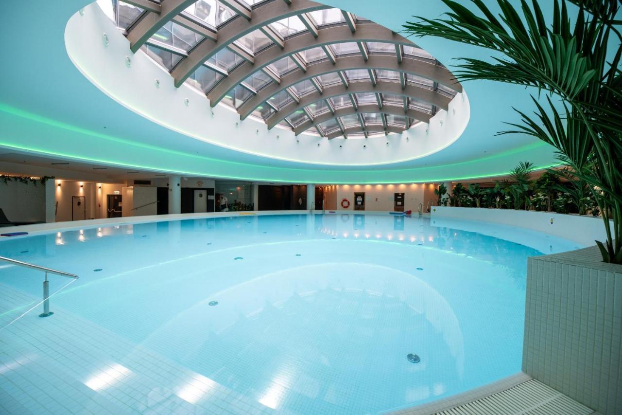 Hanza Tower Luxury Szczecin Bagian luar foto
